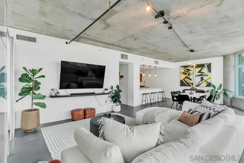 1080 Park Boulevard #701 photo 9