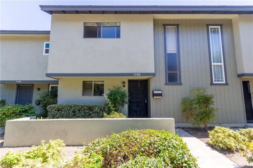 5588 Cajon Avenue photo 1
