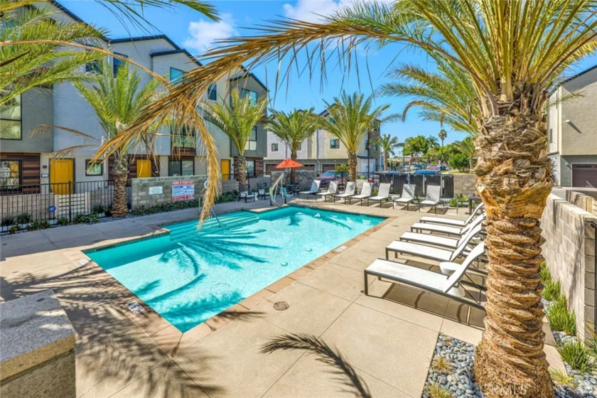 5804 Linden Avenue #1 photo 32