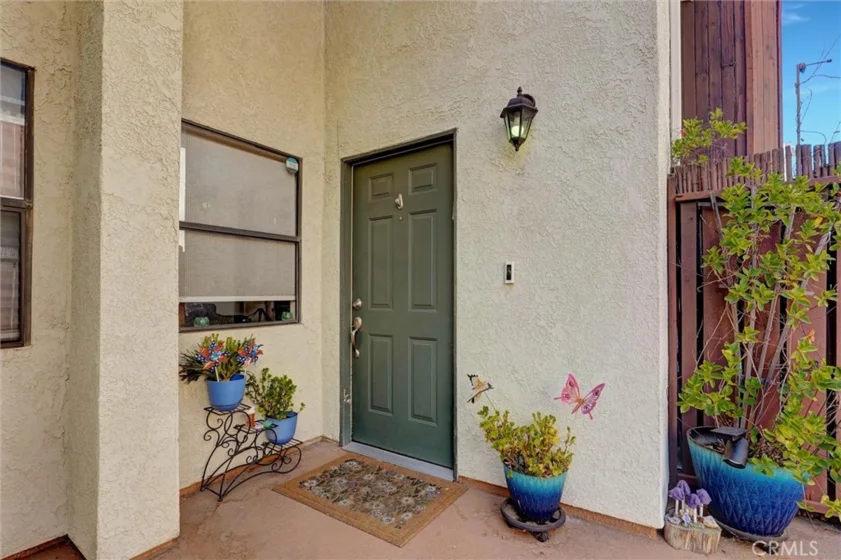 6323 Reseda #1 photo 26