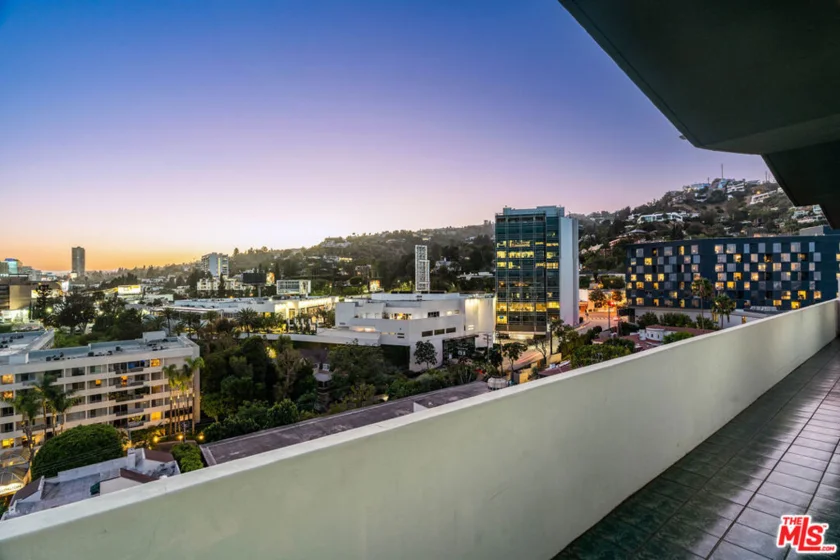1155 N La Cienega Boulevard #PH 4 photo 34
