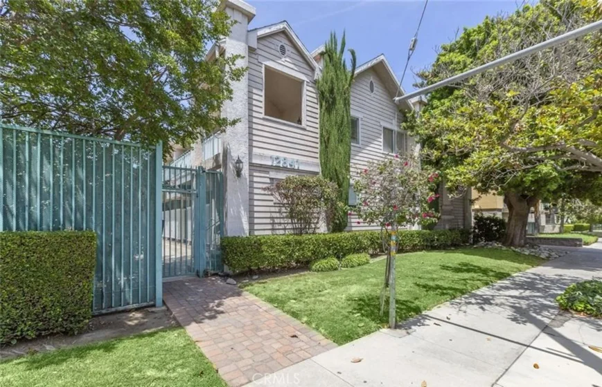 12841 Woodbridge Street #15 photo 1
