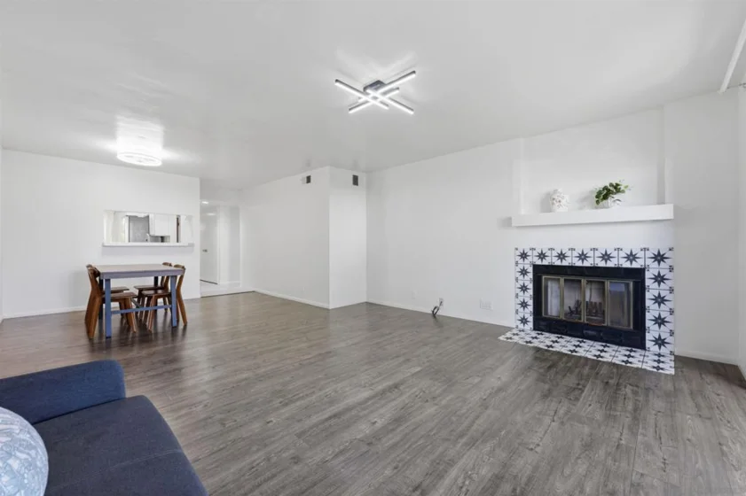 7245 Navajo #D250 photo 36