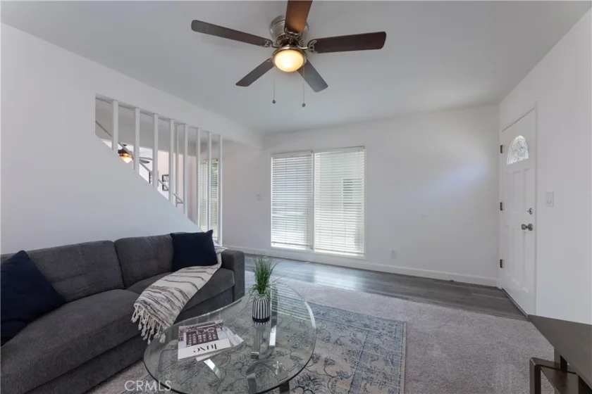 10404 Stratton Court photo 4