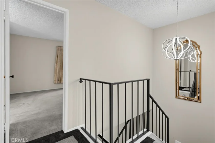 7043 Fulton Way photo 15
