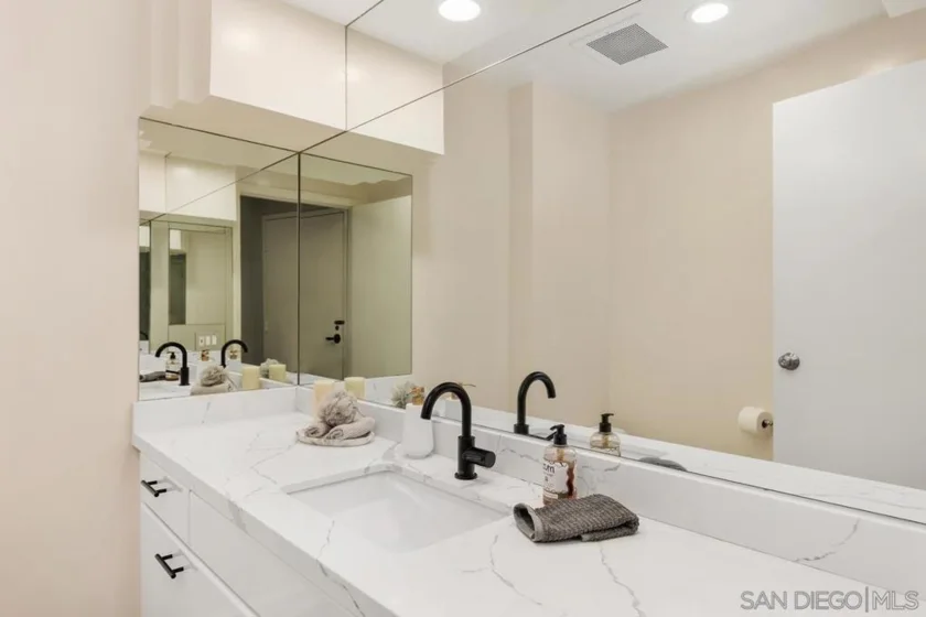 200 Harbor Drive #302 photo 19