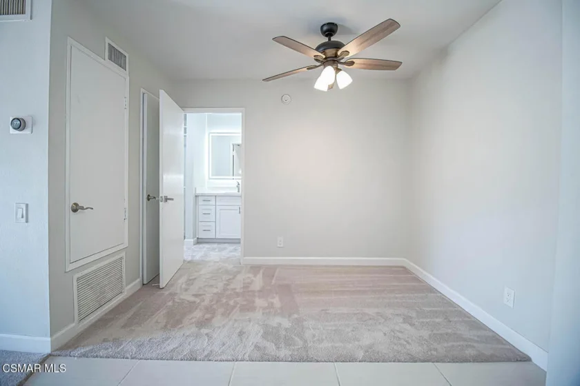 5460 White Oak Avenue #E308 photo 9