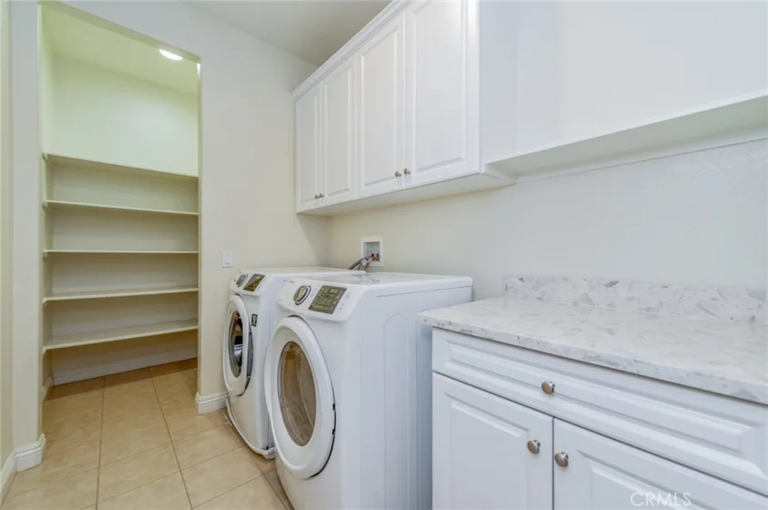 219 Wicker photo 21