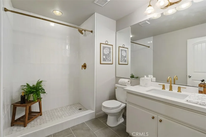 43465 Monte Court photo 16