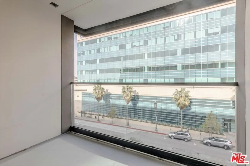 1234 Wilshire Boulevard #405 photo 14