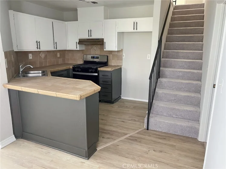 13750 Hubbard photo 7