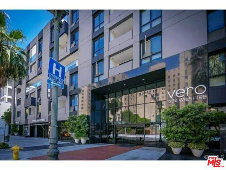 1234 Wilshire Boulevard #522 photo 1