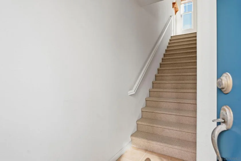 845 Harbor Cliff Way #305 photo 8