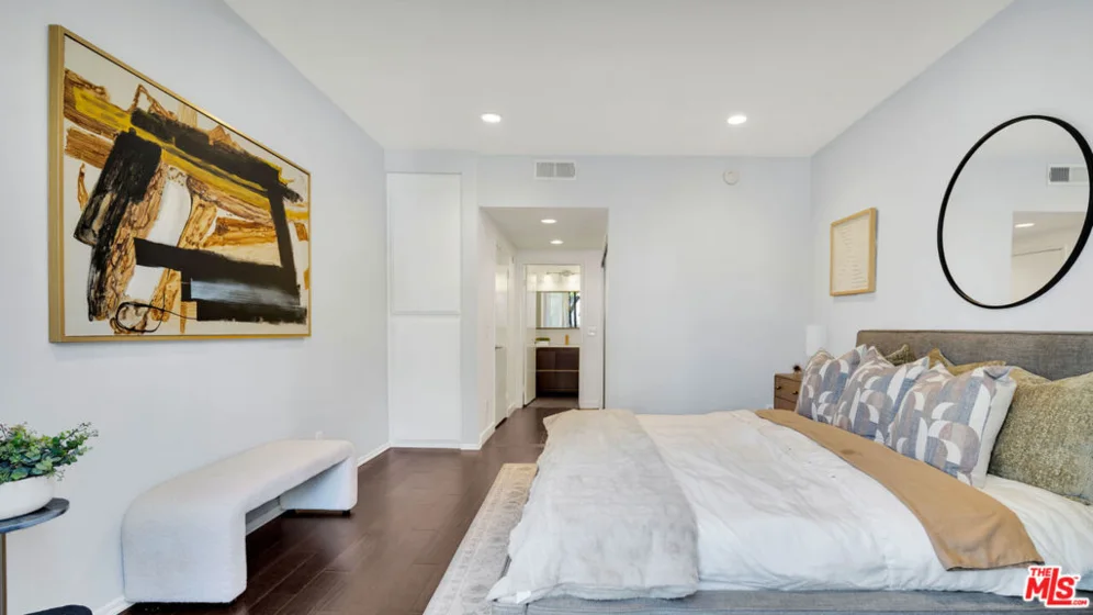 13920 Moorpark Street #106 photo 22