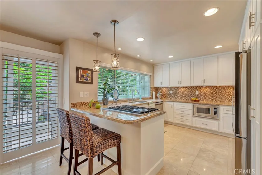 6056 Shadowbrook Circle photo 17