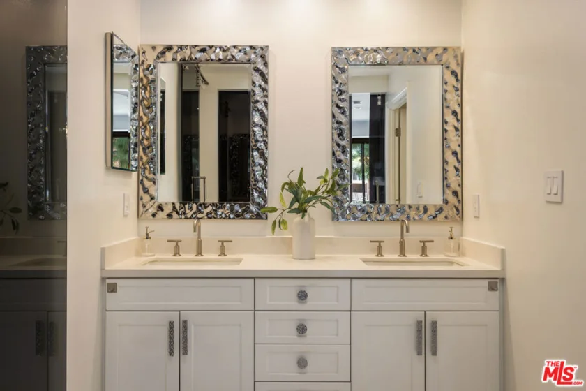 4460 Wilshire Boulevard #207 photo 45