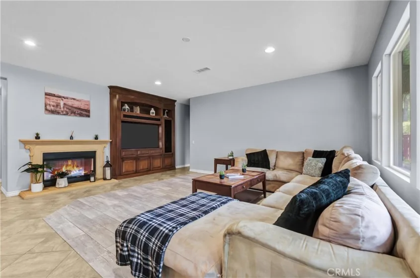 27126 Coral Bells Way photo 11