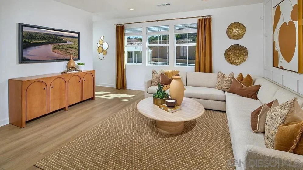 3303 Faye Drive photo 6