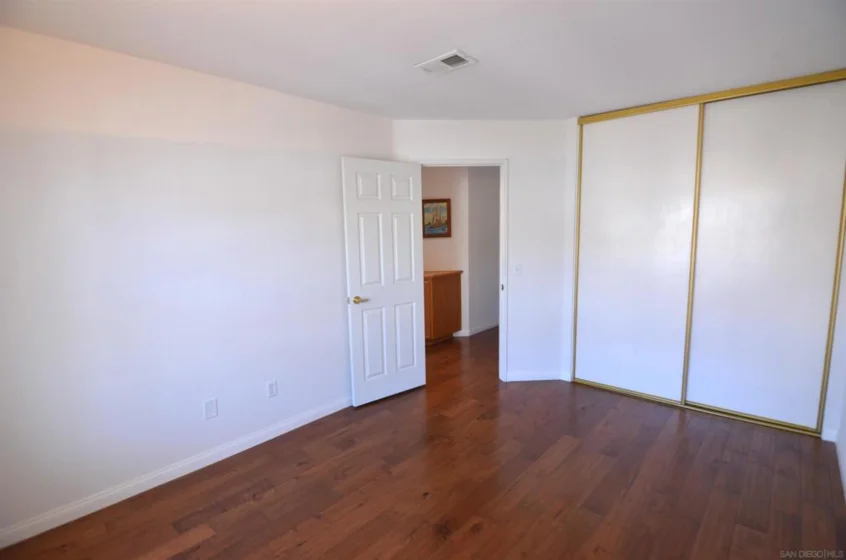 970 Somerset Court #Unit C photo 27