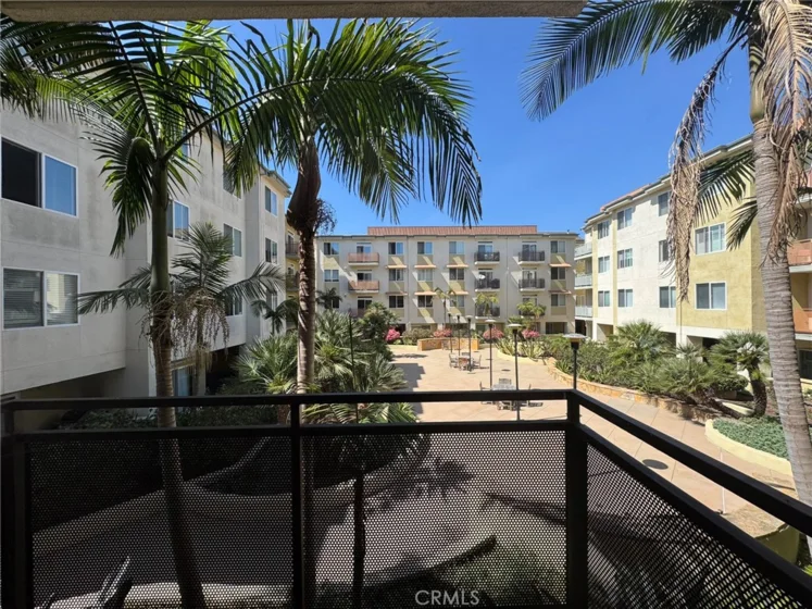13200 Pacific Promenade #217 photo 5