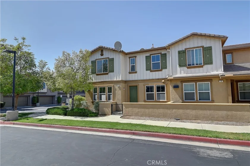 26287 Iris Avenue #E photo 30