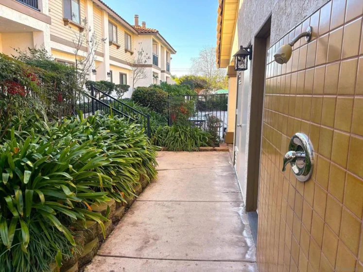 1009 S Sunshine Avenue #B photo 12