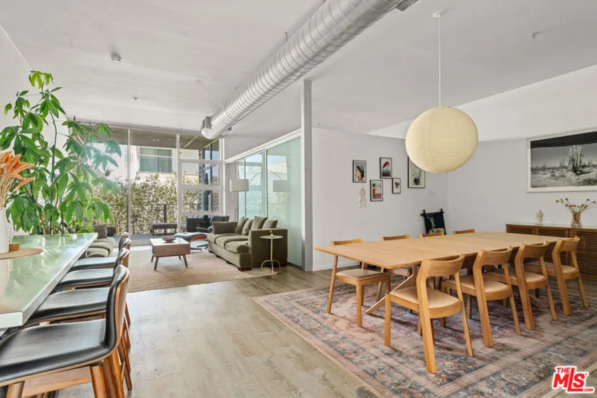 4080 Glencoe Avenue #214 photo 3