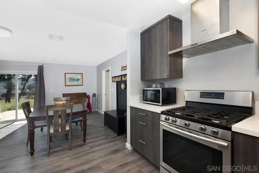 24567 Adams Avenue photo 17