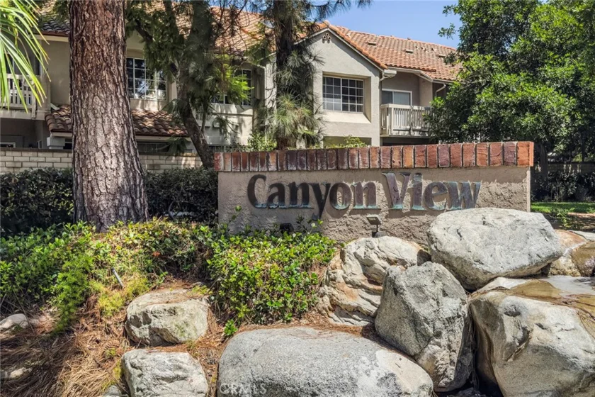 18915 Canyon Hill Drive photo 2