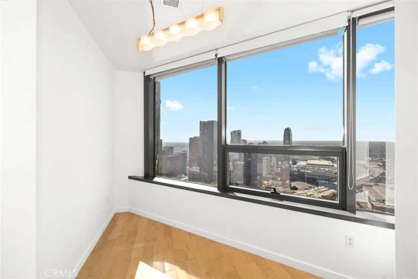 1100 Wilshire Boulevard #3309 photo 10