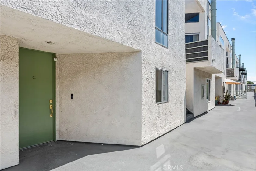 6036 Hazelhurst #c photo 5