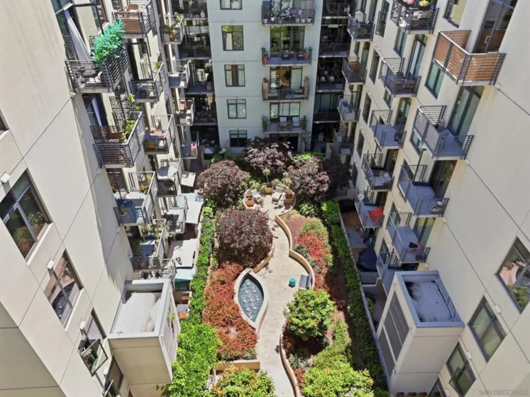 1050 Island #210 photo 21