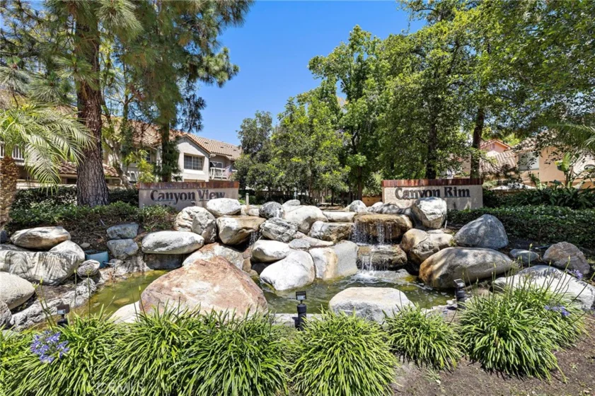 18952 Canyon View photo 27