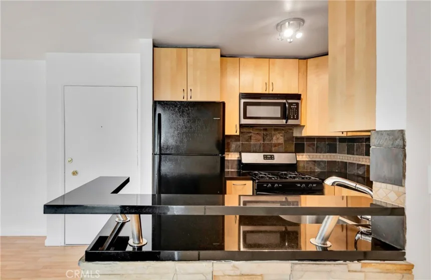 18620 Hatteras Street #247 photo 28