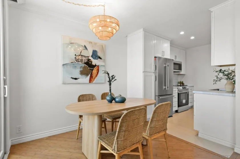 1907 Robinson Avenue #304 photo 31
