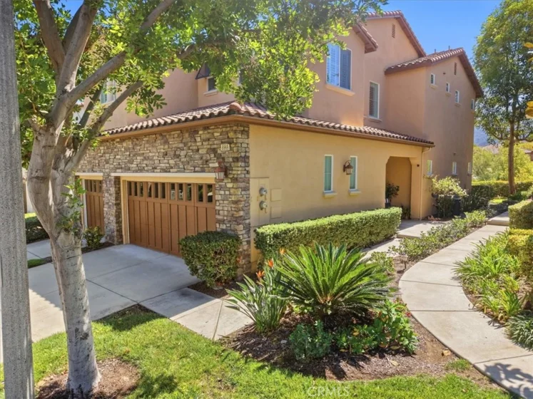 8969 Cuyamaca photo 10