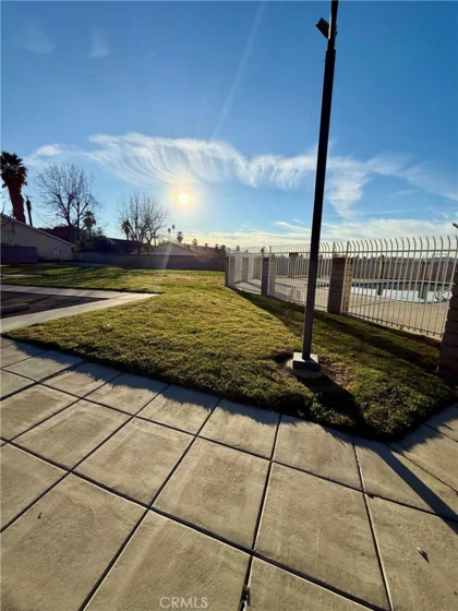 25929 Baylor Way photo 4