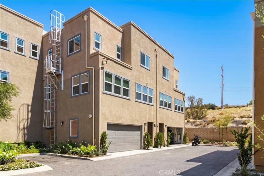12800 N Watt Lane #D photo 1