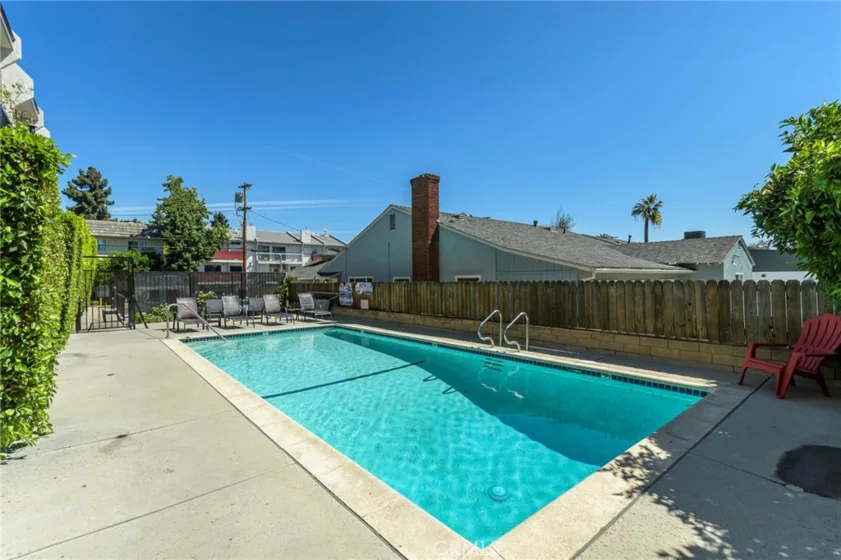 4660 Coldwater Canyon Avenue #20 photo 38