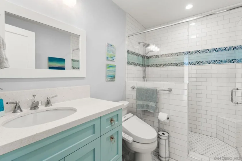 909 Olive Avenue photo 32