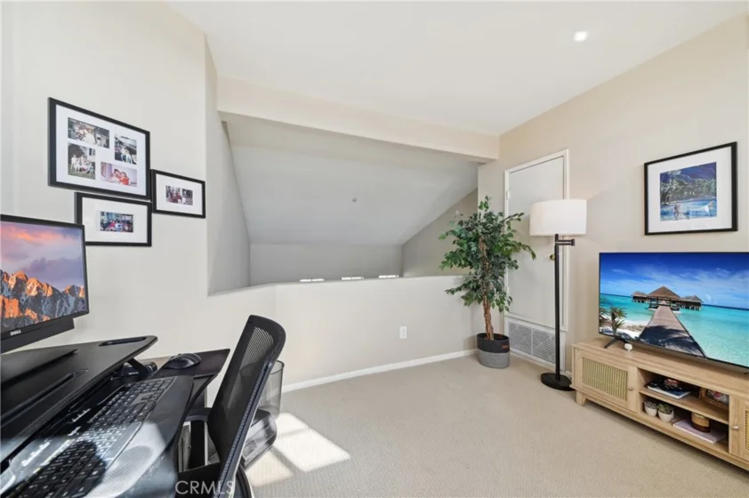 4 Woodcrest Lane #326 photo 19
