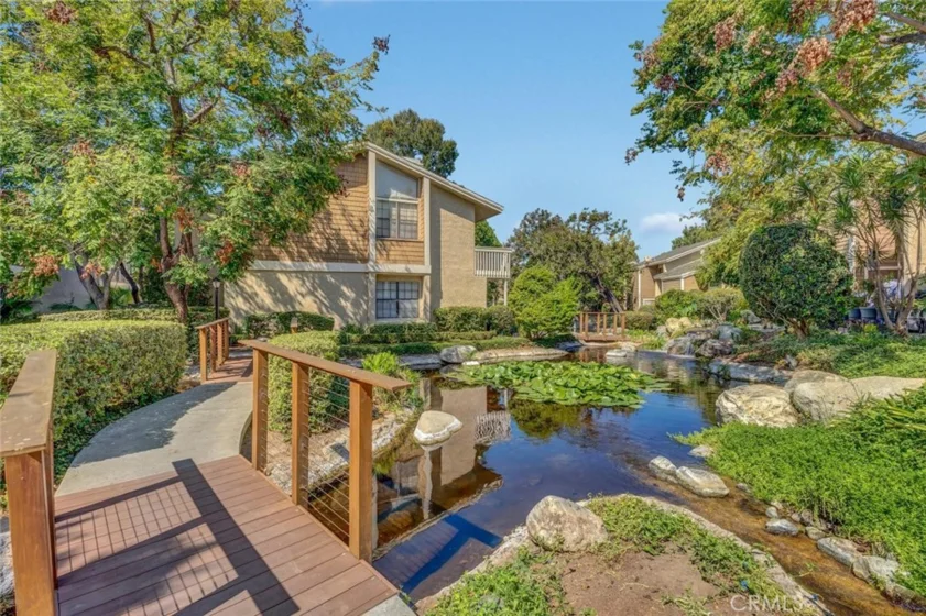 247 Pineview photo 20
