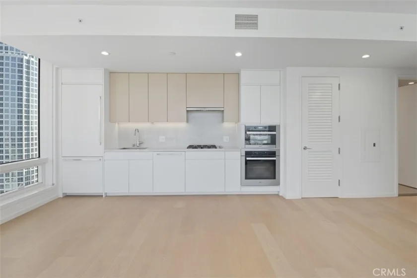 877 Francisco Street #3102 photo 36
