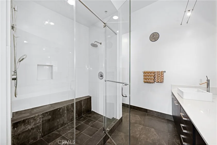 13320 Beach #203 photo 15