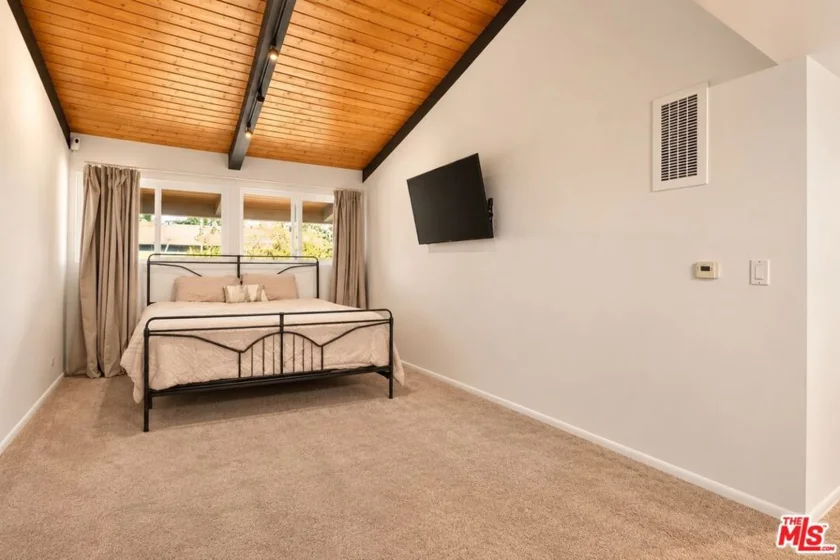 6315 Green Valley Circle #300 photo 13