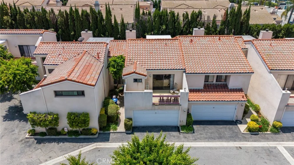 10022 Reseda Boulevard #32 photo 1