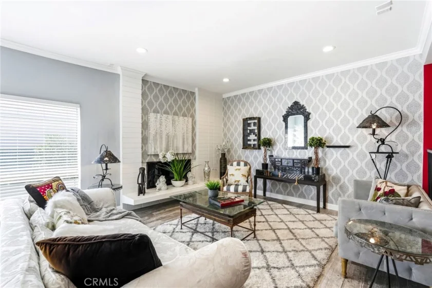 4807 Woodley Avenue #303 photo 2