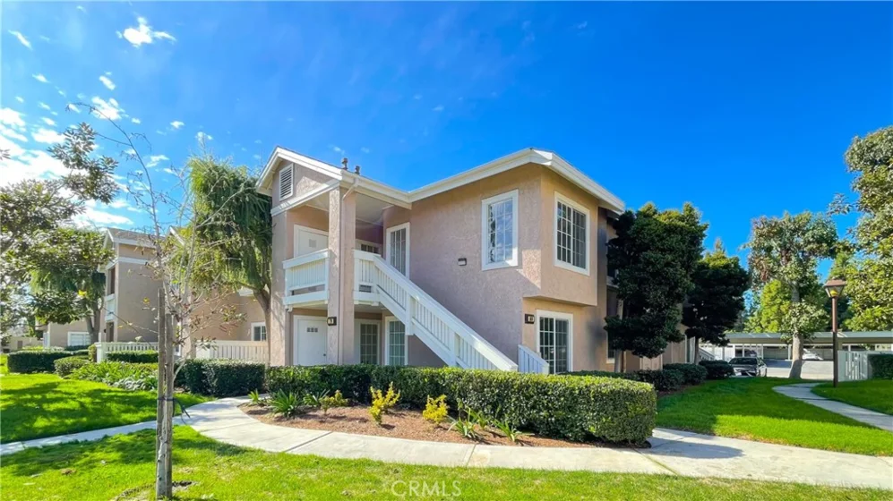 169 Greenfield photo 1