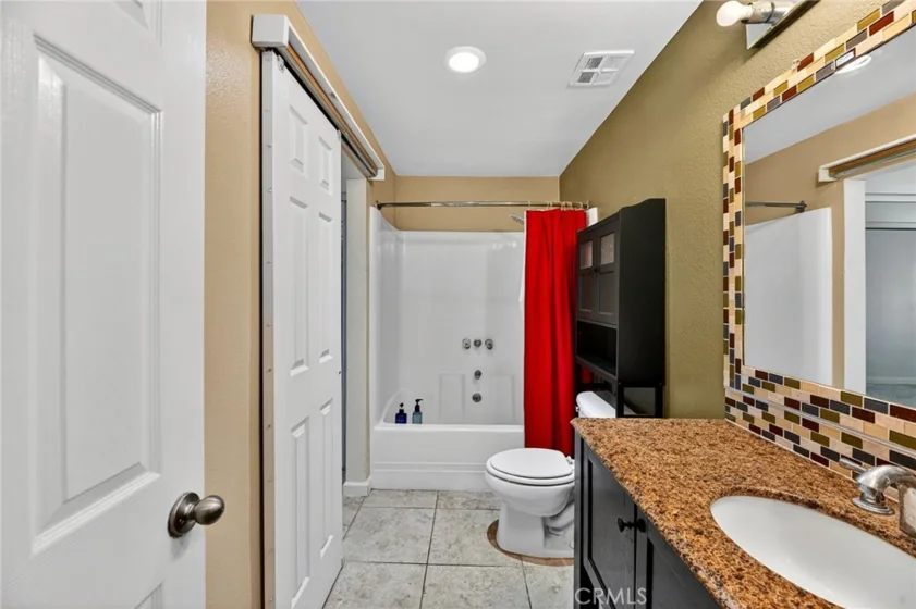 2501 S El Camino Real #204 photo 8