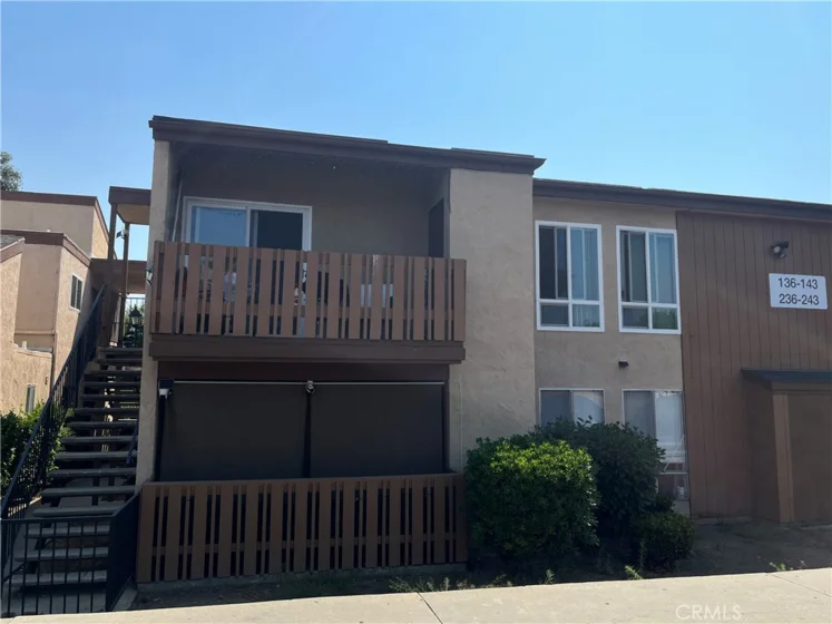1051 Rock Springs #241 photo 7